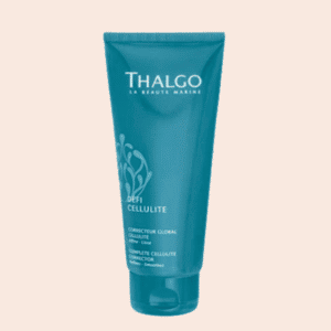 Tube de soin correcteur global cellulite Thalgo en plastique bleu, sur fond orange